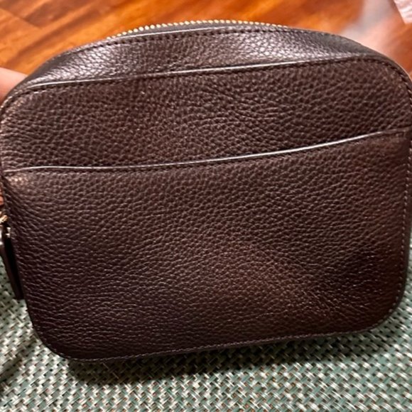 Authentic Coach Black Leather Crossbody - Picture 3 of 4